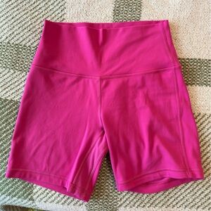 Sonic Pink Lululemon 6” Align Bikers